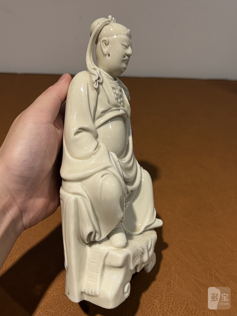 十七世纪 德化关公坐像 - 图5